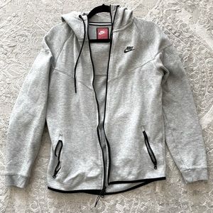 Hooded Gray Men’s Nike Jacket